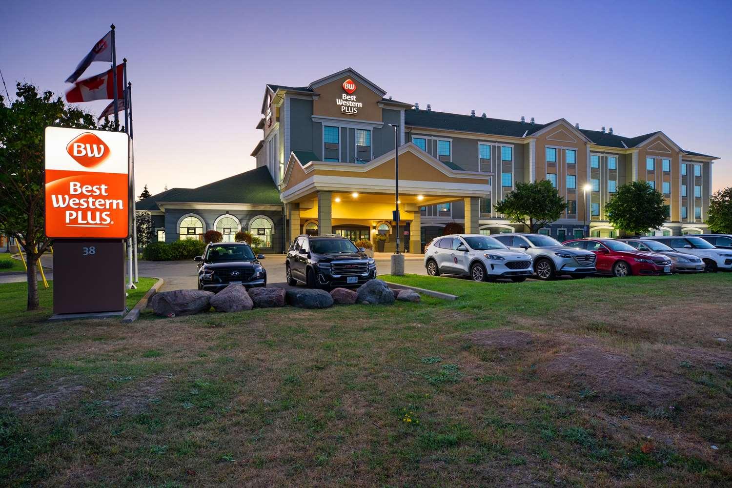 Best Western Plus Executive Inn Toronto Eksteriør billede
