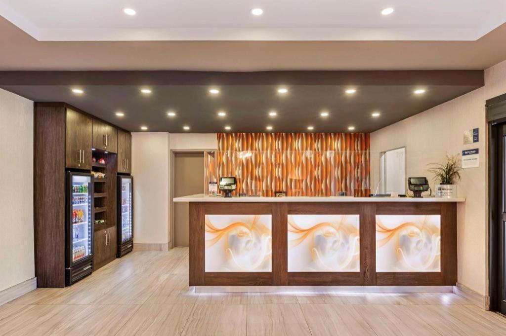 Best Western Plus Executive Inn Toronto Eksteriør billede