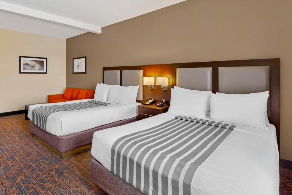 Best Western Plus Executive Inn Toronto Eksteriør billede
