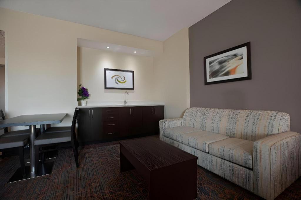Best Western Plus Executive Inn Toronto Eksteriør billede